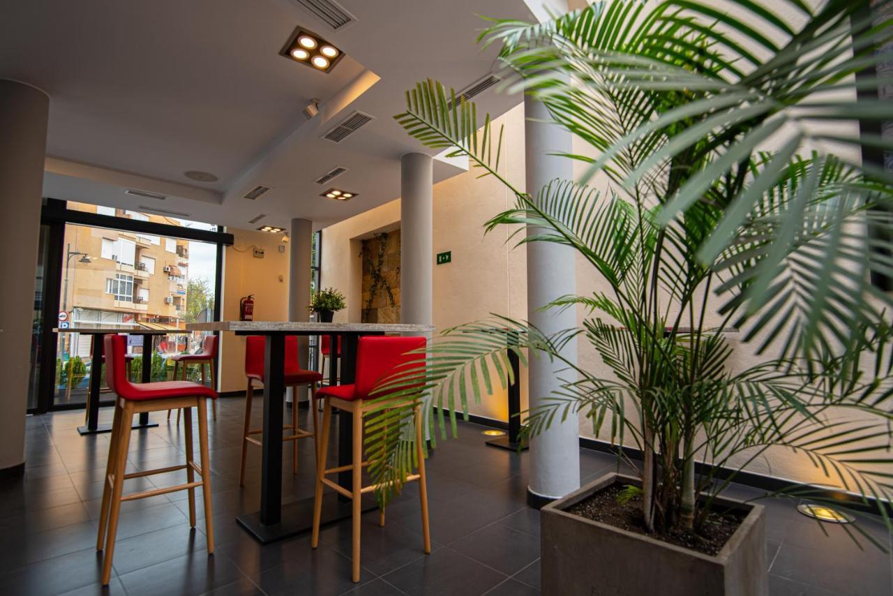 צ'יפיונה Hotel Los Nardos מראה חיצוני תמונה