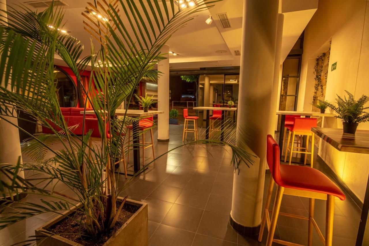 צ'יפיונה Hotel Los Nardos מראה חיצוני תמונה