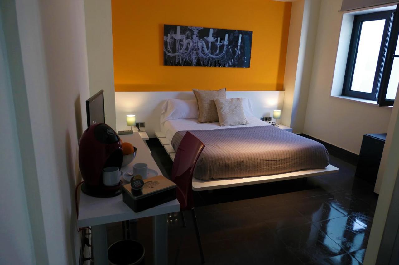 צ'יפיונה Hotel Los Nardos מראה חיצוני תמונה